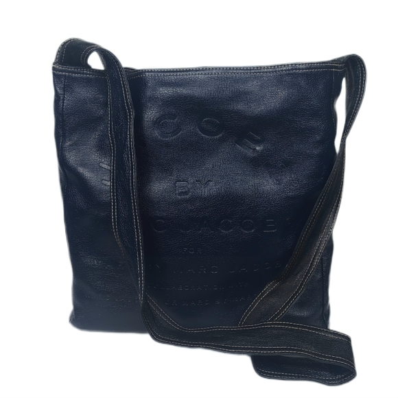 Marc Jacobs Handbags - MARC JACOBS 'The Tote Bag' Original, Signature-Emb, Rvsbl, Leather Crossbody
